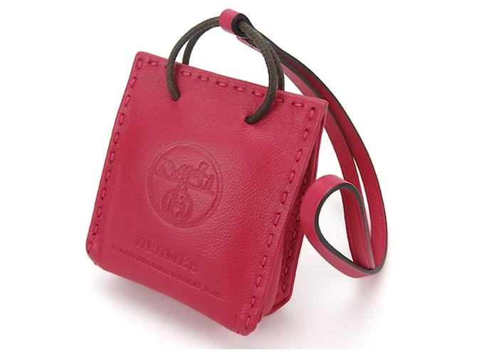 Hermes Bag Charms Reference Guide | Hermes handbags, Bag charm, Handbag  charms