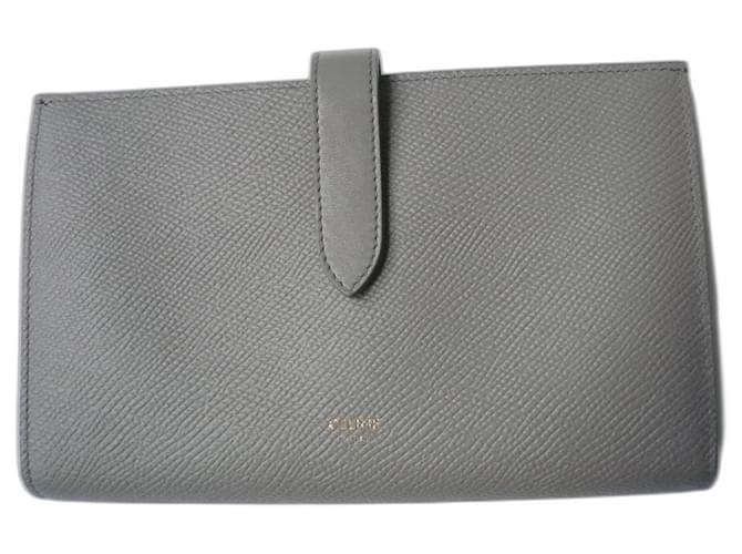Céline CELINE Large wallet in new grained calf leather Grey  ref.1155694