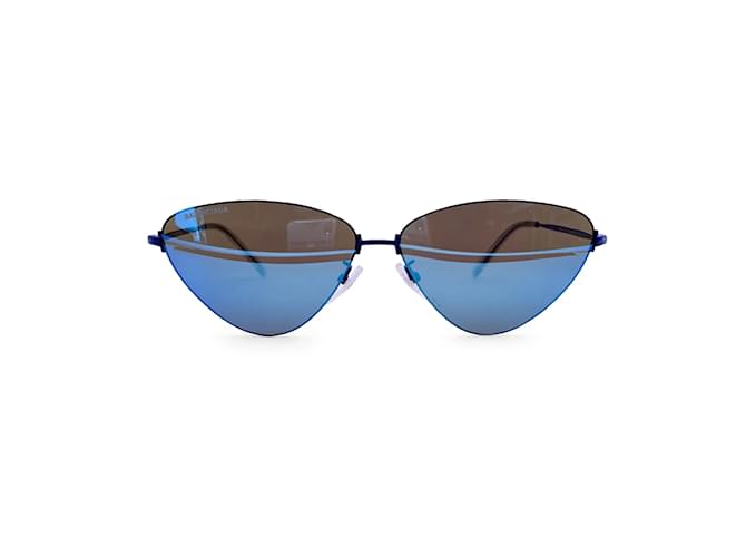 Balenciaga Verspiegelte Cat-Eye-Sonnenbrille BB0105S 61/12 145MM Blau Metall  ref.1156683