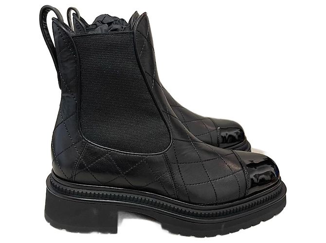 CHANEL Stiefeletten T.EU 38.5 Leder Schwarz