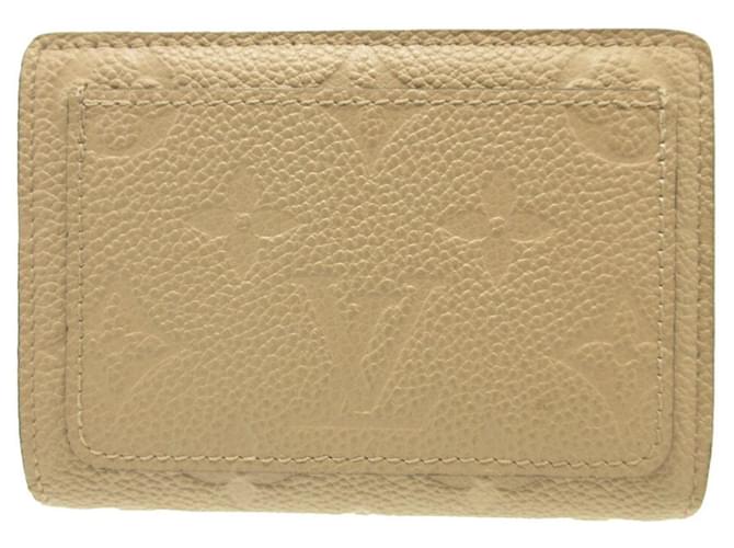 Louis Vuitton Cléa Beige Leather  ref.1159435