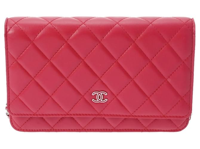 Classique Chanel Matelassé Cuir Rouge  ref.1159562