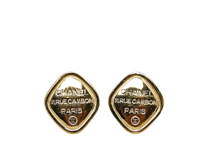 Chanel en or 31 Boucles D'oreilles Clip Rue Cambon Paris Plaqué or Doré  ref.1160779