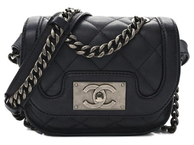 Chanel Handbags Black Leather  ref.1161088