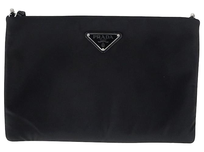 Prada Re-Nylon Clutch aus schwarzem Nylon  ref.1161186