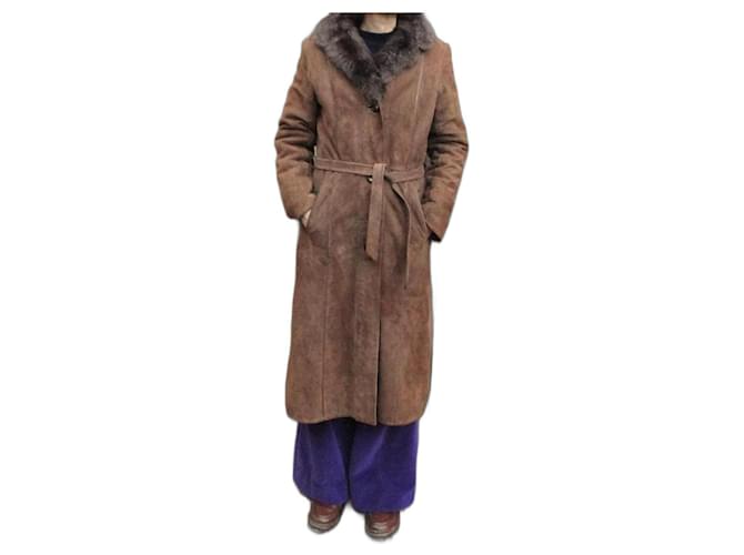 Autre Marque tamanho do casaco shearling 38 Castanho escuro Pele  ref.1161483