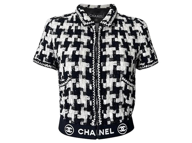 Chanel Chaqueta de tweed con cinta y banda con logo CC de Rare Multicolor  ref.1161684