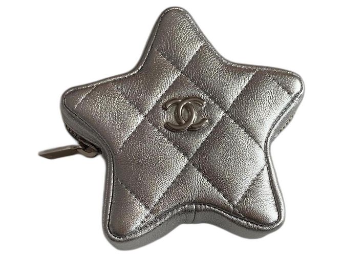Chanel Presentes VIP Prata