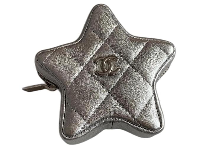 Chanel VIP gifts Silvery Leather  ref.1161888