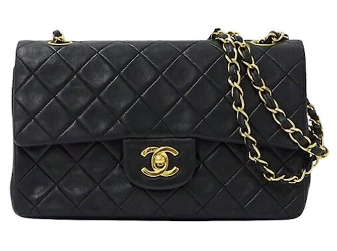 Chanel Matelassé Black Leather  ref.1162413