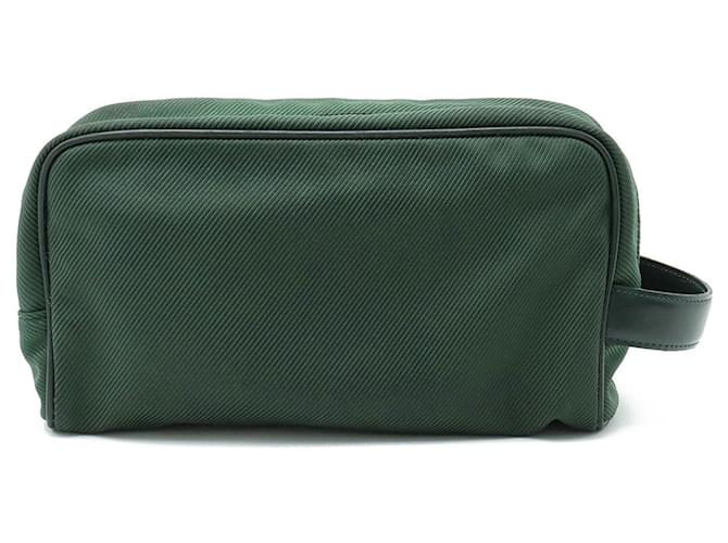 Louis Vuitton Taiga Green Leather  ref.1163181