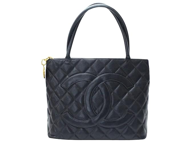 Classique Chanel shopping Cuir Noir  ref.1163697