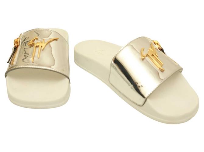 Giuseppe Zanotti Brett Logo Silver Leather Zip Slides Sandalen Schuhgröße 39 Silber Leder  ref.1166550