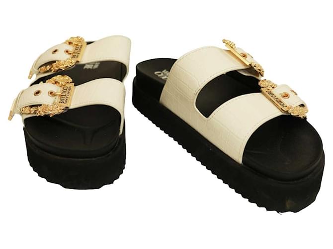 Versace Jeans Couture Blanc Noir Diapositives Logo Boucle Plateforme Sandales Chaussures 39 Cuir  ref.1166898