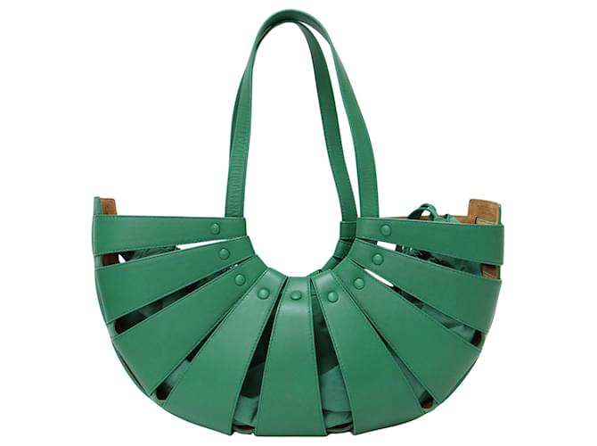 Bottega Veneta The shell Green Leather  ref.1165192