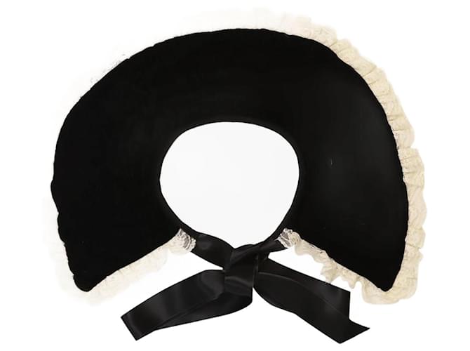 Autre Marque La Veste Cuello de encaje de terciopelo negro  ref.1166293