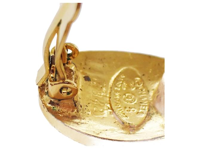 Chanel D'oro Placcato in oro  ref.1166502
