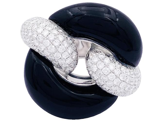 Victoria Casal Ring, WHITE GOLD, onyx and diamonds.  ref.1167756