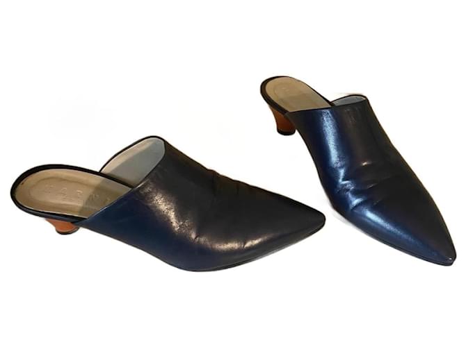 Marni Mules Navy blue Leather  ref.1168414