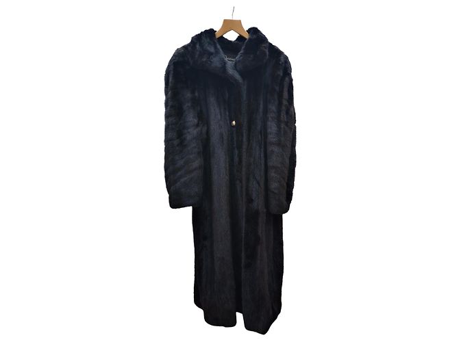 Abrigo de piel marrón oscuro Christian Dior