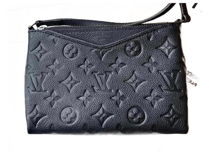 Louis Vuitton Pallas Black Leather  ref.1169138