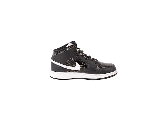 Nike Black sneakers Plastic  ref.1169247