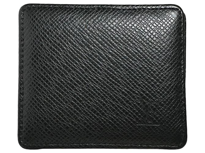 Louis Vuitton Taiga Negro Cuero  ref.1170720