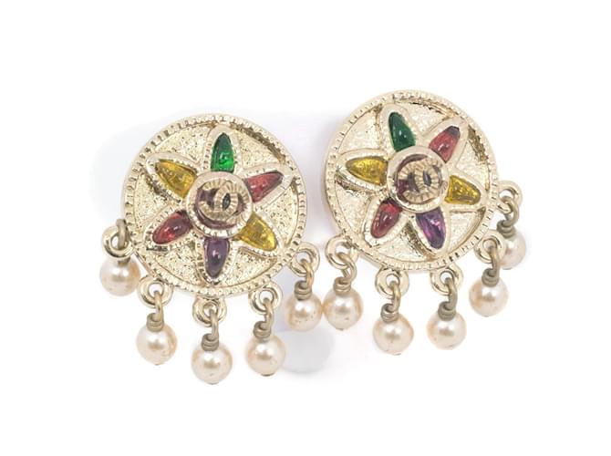 Chanel CC Faux Pearl Clip On Earrings Golden Metal  ref.1171300