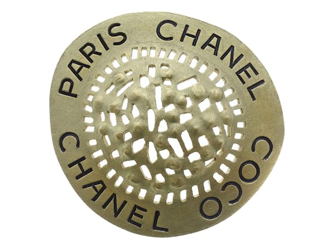 Chanel Broche de sombrero CC Dorado Metal  ref.1171307