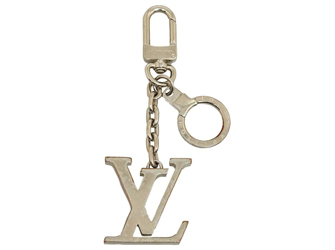 Porte-clés Louis Vuitton Silver Initials LV Métal Argenté  ref.1171472