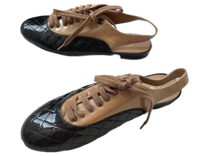 Chanel Bailarinas de Charol Beige Marrón Negro