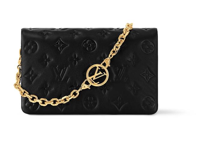 Louis Vuitton Clutch bags Black Leather  ref.1173167