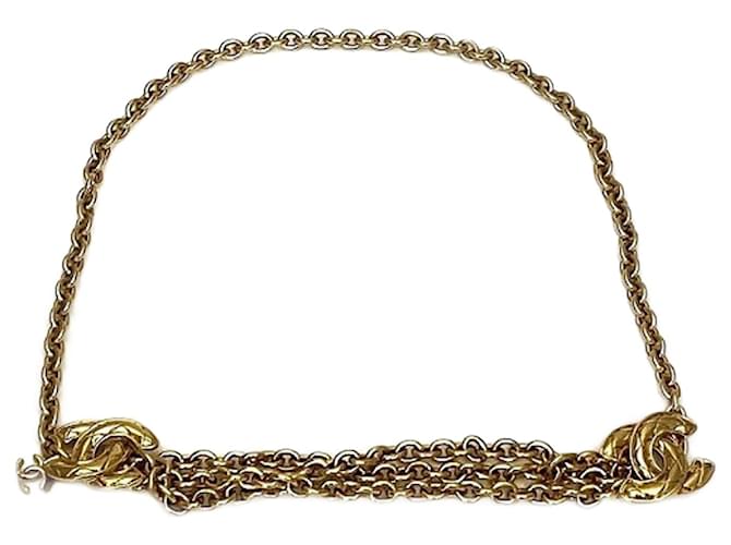 Chanel Matelassé Dourado Metal  ref.1173691