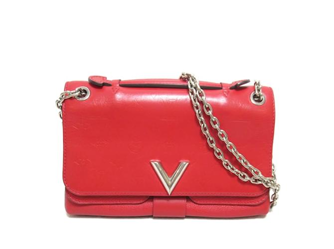Sac à main rouge Louis Vuitton Monogram Cuir Plume Ecume Very Chain  ref.1174617