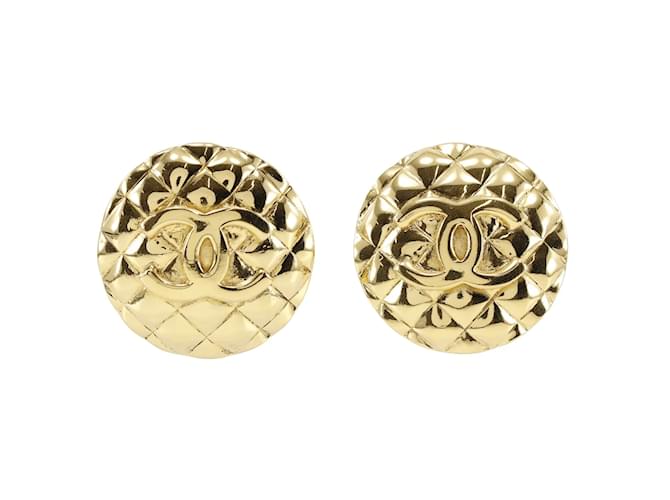 Chanel CC Matelassé Ohrclips Golden Metall  ref.1174838