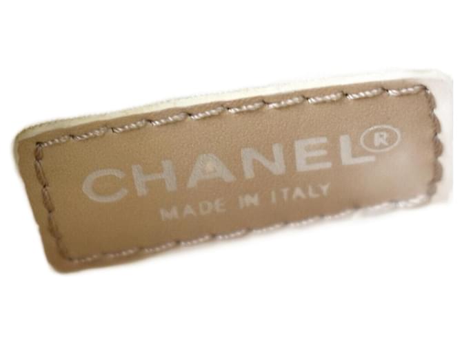Chanel Beige Leather  ref.1175181