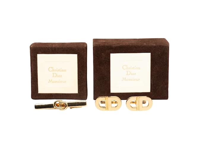 Set fermacravatta e gemelli con logo Dior CD Altro in metallo in buone condizioni D'oro  ref.1175239