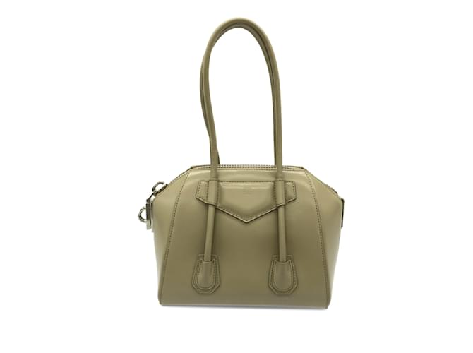 Beigefarbene Mini-Antigona-Lock-Handtasche von Givenchy Leder  ref.1175864