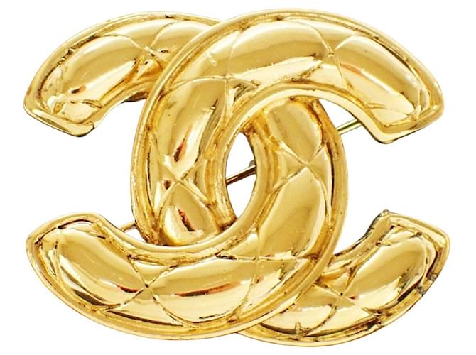 Timeless Chanel Logo CC Dourado Banhado a ouro  ref.1175902
