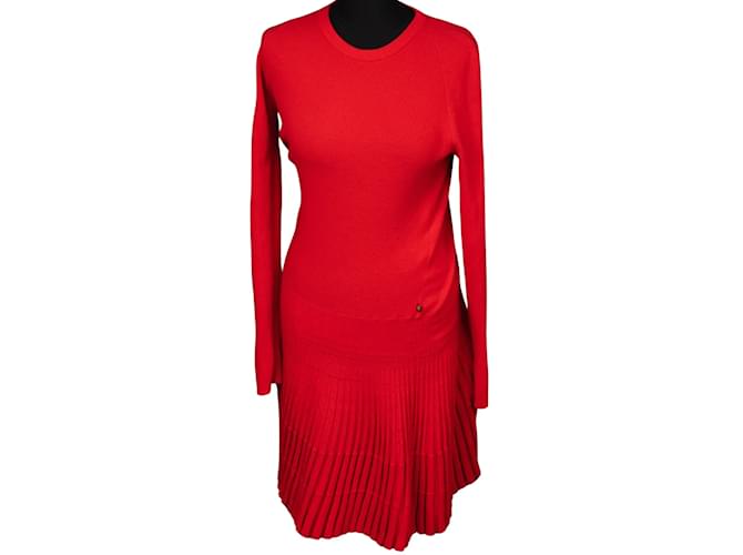 Robe en laine rouge Louis Vuitton (M) Synthétique  ref.1176362