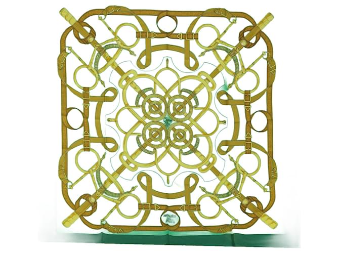 Hermès HERMES CARRE 90 Eperon d'or Scarf Silk Green Auth bs10407  ref.1176913