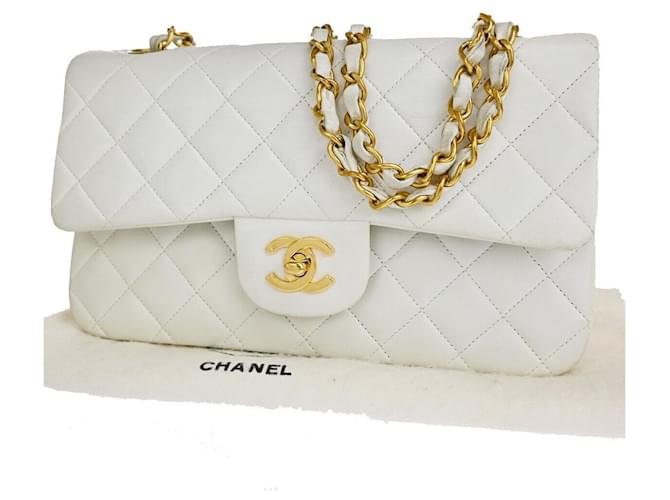 Timeless Chanel intemporal Branco Couro  ref.1176958