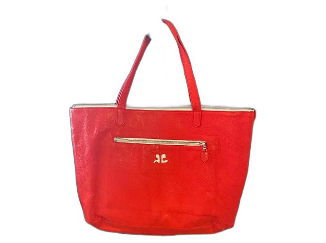 Sac à main Courreges en vinyle rouge