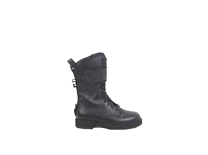 Fendi Leather boots Black  ref.1178178