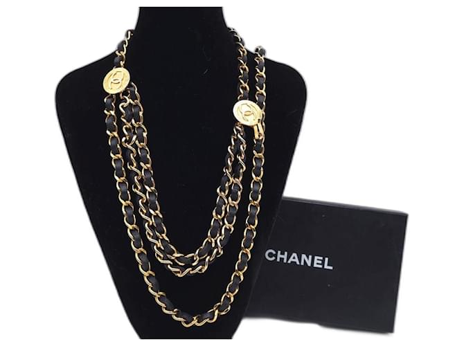 Ceinture chaîne en cuir noir et matériel doré vintage Chanel Bijouterie dorée  ref.1179058