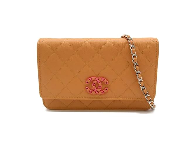 Wallet On Chain Chanel CC Quilted Caviar Wallet an Kette AP3709 b14928 NS838 Orange Leder  ref.1181021