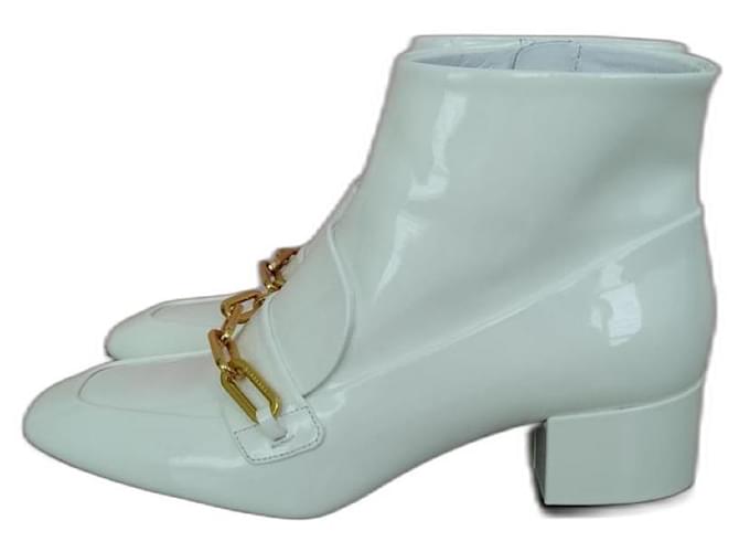 Burberry Ankle Boots White Patent leather  ref.1181701