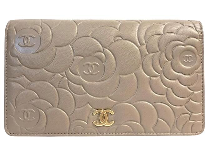 Timeless Chanel Camellia Bege Couro  ref.1182548