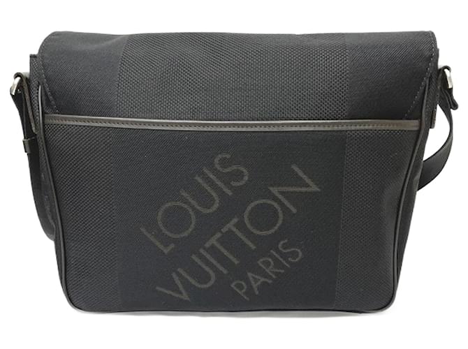 Louis Vuitton Petit messager Preto Lona  ref.1182601
