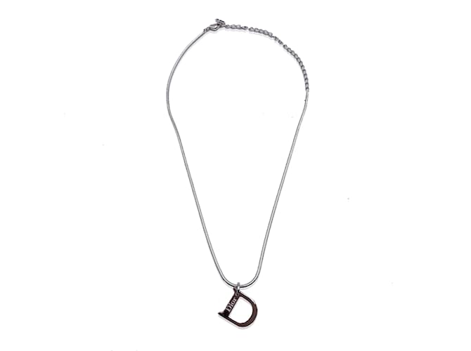 Christian Dior Collar de cadena con colgante con logo D de metal plateado Plata  ref.1182763